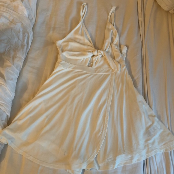 UrbanOutfitters White Romper - Picture 6 of 6